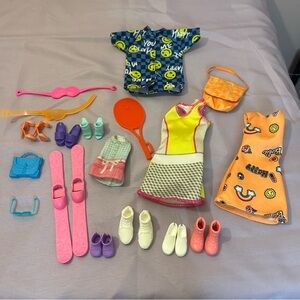 Barbie clothing lot, tennis, Ken, skiing, Skipper